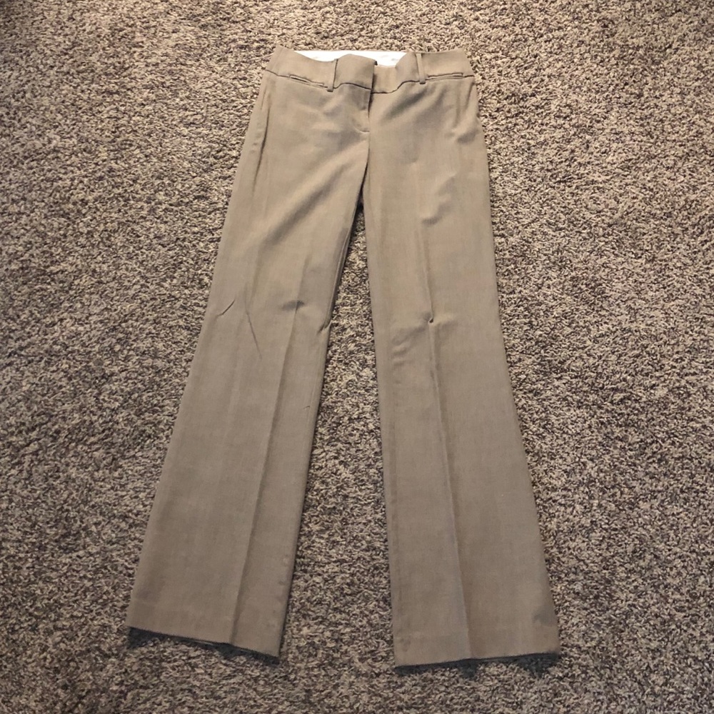LIKE NEW Tan Dress Pants - Fit 0/2!